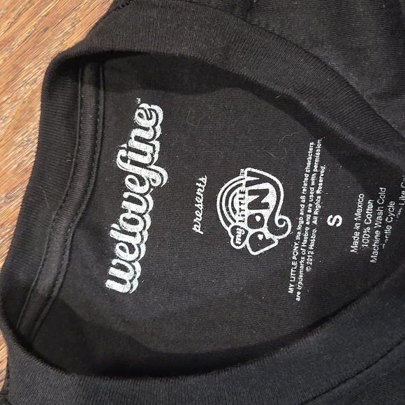 WE LOVE FINE MY LITTLE PONY GRAPHIC TSHIRT SIZE SMALL. #7460 - Picture 5 of 7